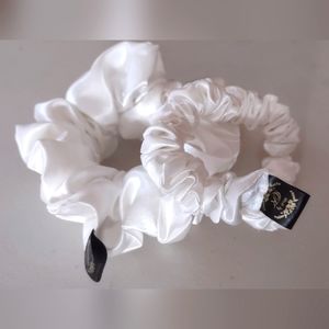 Satin Scrunchie set